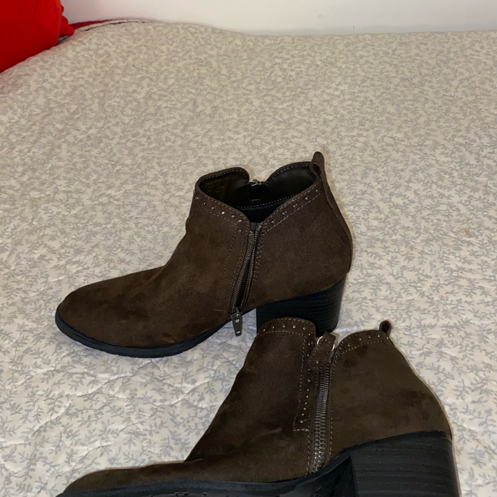 Bootlets